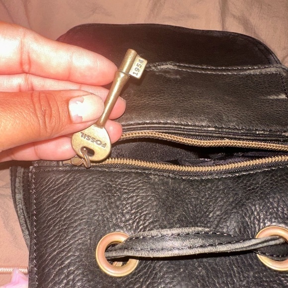 Vintage fossil backpack - Picture 7 of 15